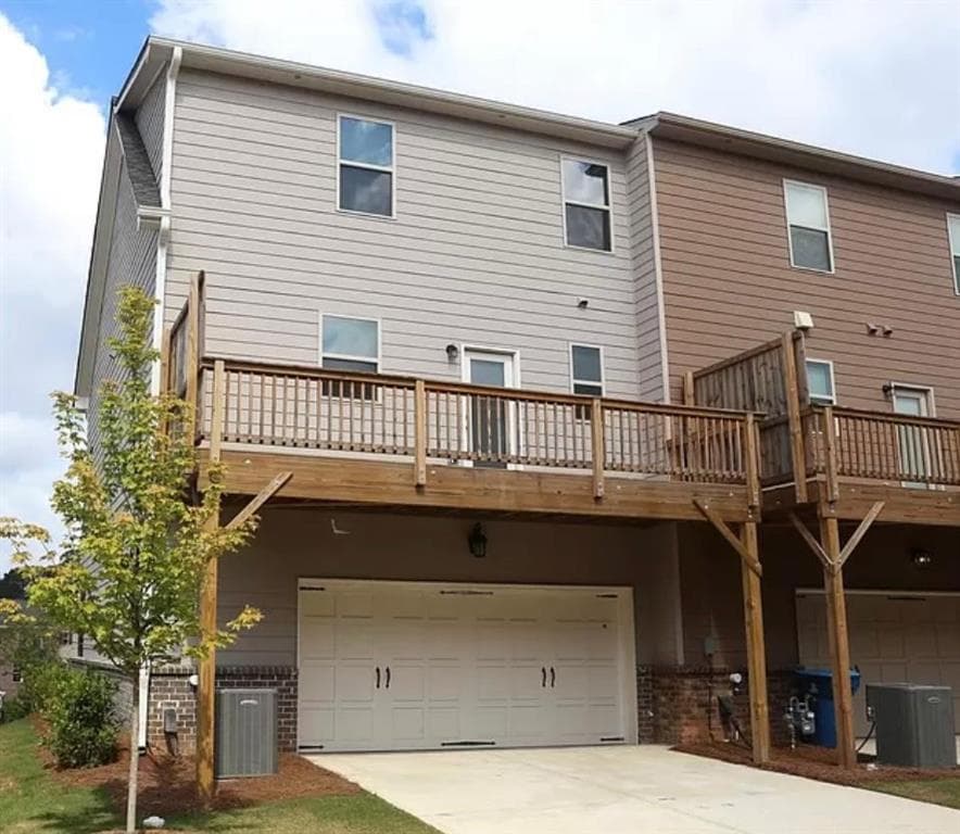 3 bedroom, 4 bathroom, 1,977 sq ft townhouse for rent at 3628 Hidden Valley Circle, Lawrenceville, GA 30044 for $2,350 a month — photo 4