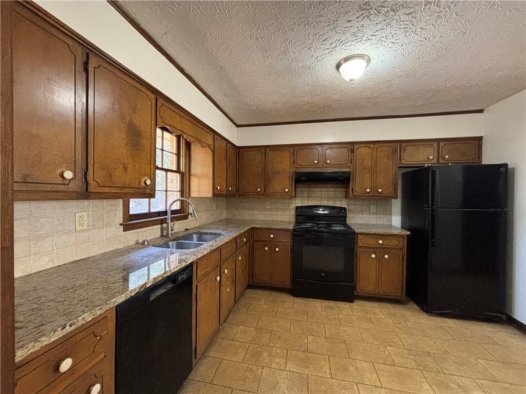 4 bedroom, 4 bathroom, 1,854 sq ft single family residence for rent at 676 Killian Hill Road, Lilburn, GA 30047 for $2,950 a month — photo 6