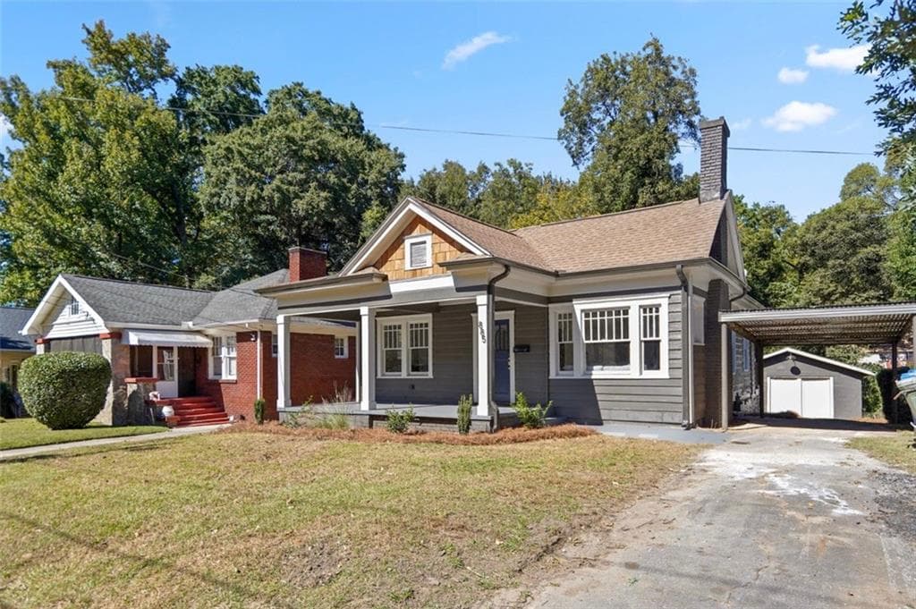 3 bedroom, 2 bathroom, 1,700 sq ft single family residence for sale at 885 Rose Circle, Atlanta, GA 30310 — photo 4