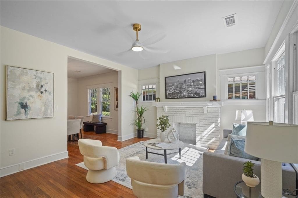 3 bedroom, 2 bathroom, 1,700 sq ft single family residence for sale at 885 Rose Circle, Atlanta, GA 30310 — photo 7