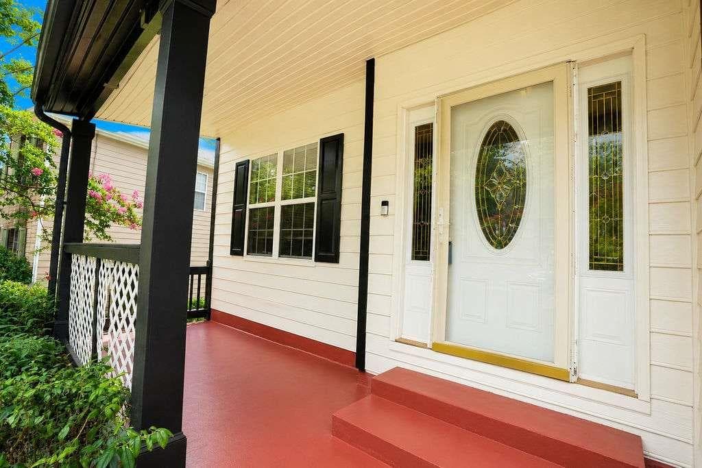 6 bedroom, 4 bathroom single family residence for rent at 775 Stonemill Manor, Lithonia, GA 30058 for $2,350 a month — photo 5