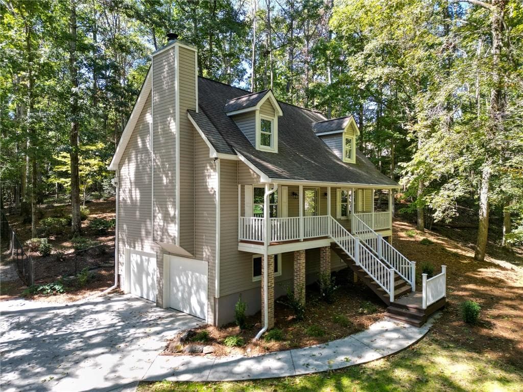 3 bedroom, 2 bathroom, 1,962 sq ft single family residence for sale at 4764 WATSON MILL Court, Loganville, GA 30052 — photo 2