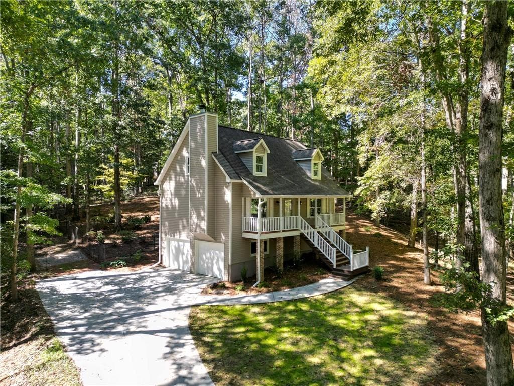 3 bedroom, 2 bathroom, 1,962 sq ft single family residence for sale at 4764 WATSON MILL Court, Loganville, GA 30052 — photo 3