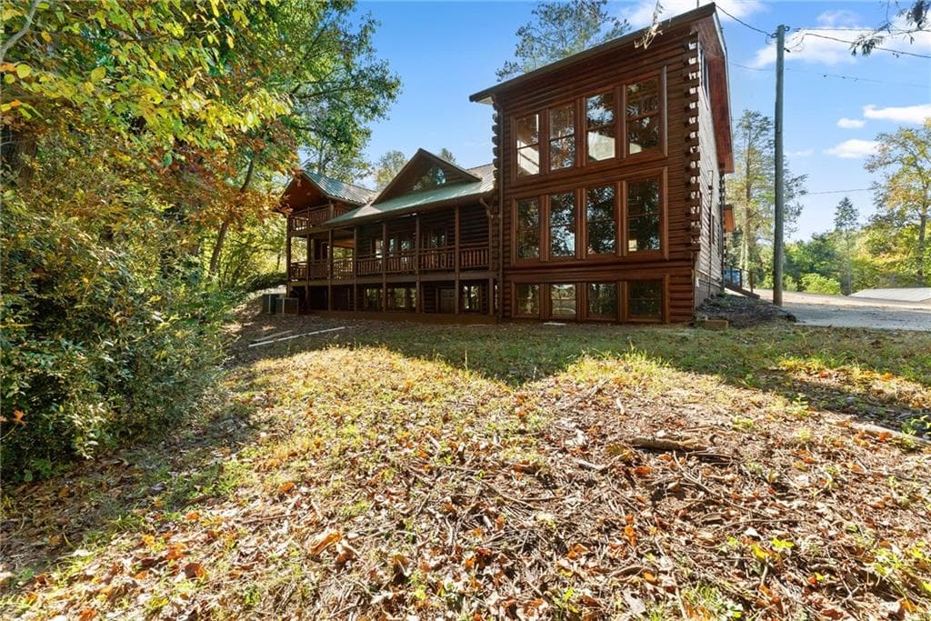 4 bedroom, 3 bathroom, 2,978 sq ft single family residence for sale at 5467 Mount Shores Circle, Gainesville, GA 30506 — photo 7