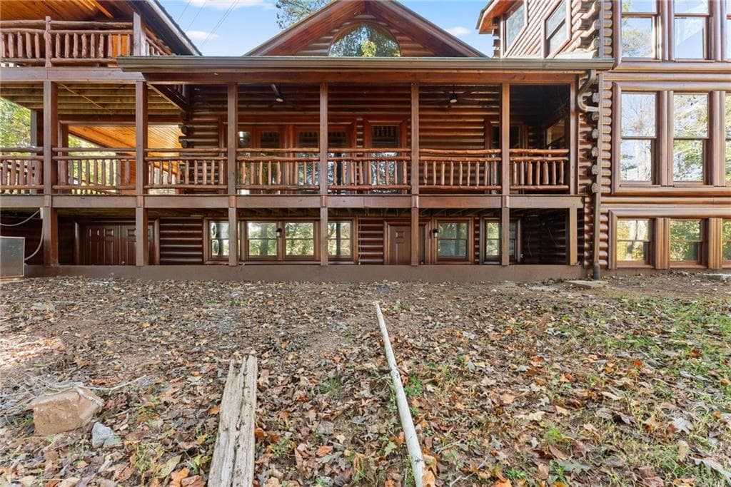 4 bedroom, 3 bathroom, 2,978 sq ft single family residence for sale at 5467 Mount Shores Circle, Gainesville, GA 30506 — photo 8