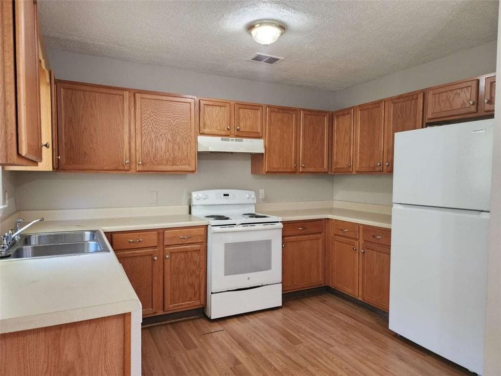 3 bedroom, 2 bathroom, 1,075 sq ft single family residence for rent at 6240 Central Church Road, Douglasville, GA 30135 for $1,575 a month — photo 5