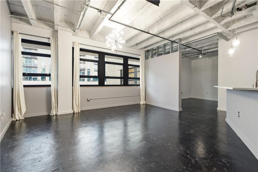 1 bedroom, 1 bathroom, 1,009 sq ft condominium for sale at 878 Peachtree Street 701, Atlanta, GA 30309 — photo 3