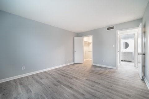 1 bedroom, 1 bathroom, 942 sq ft condominium for sale at 153 Rue Fontaine, Lithonia, GA 30038