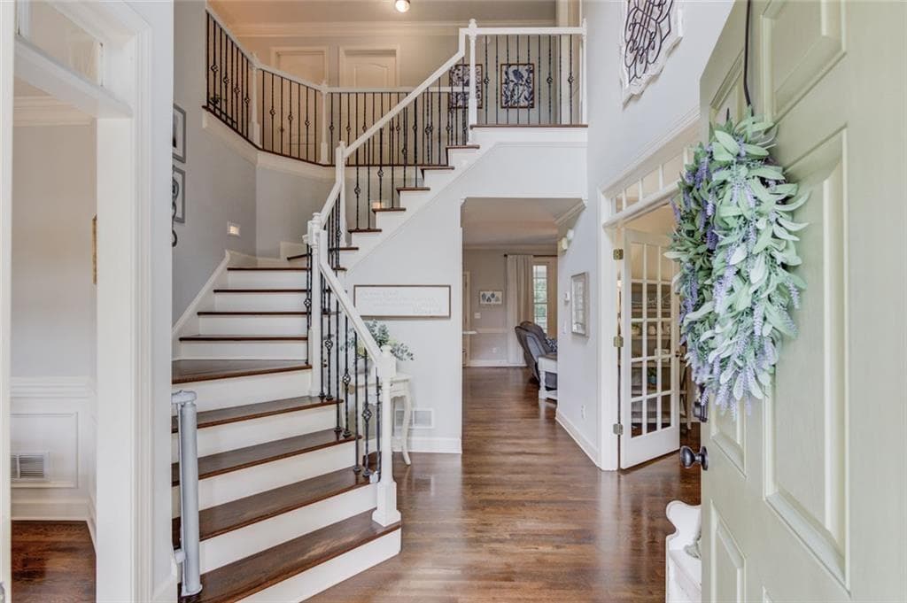5 bedroom, 5 bathroom, 4,205 sq ft single family residence for sale at 818 Oak Ridge Terrace, Loganville, GA 30052 — photo 7