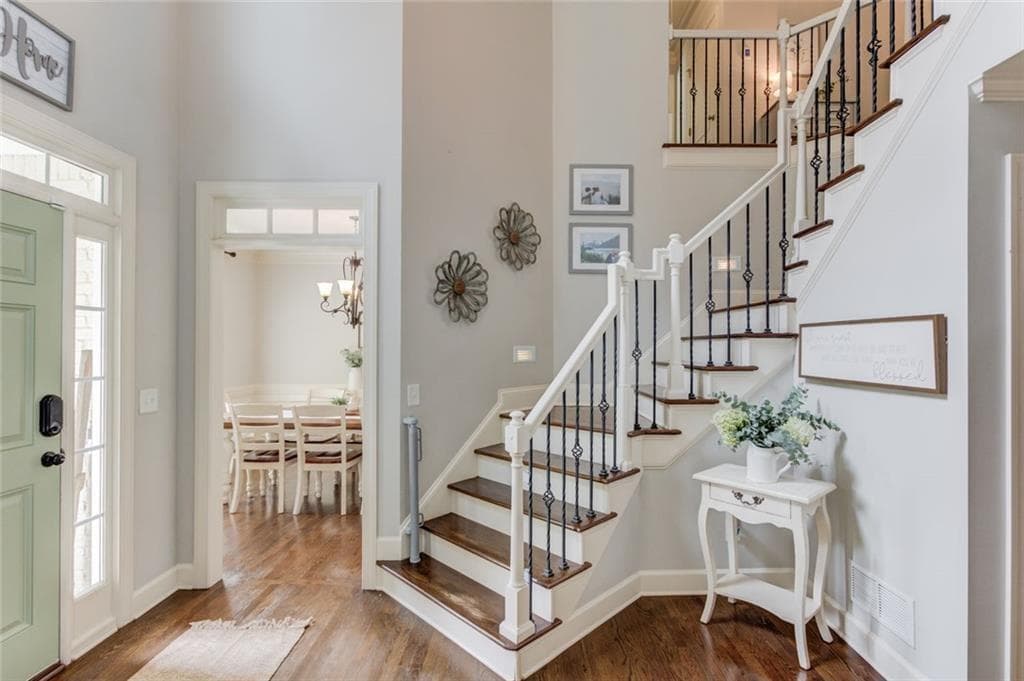 5 bedroom, 5 bathroom, 4,205 sq ft single family residence for sale at 818 Oak Ridge Terrace, Loganville, GA 30052 — photo 8