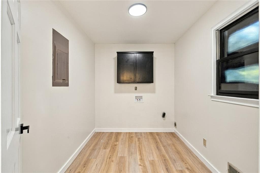 3 bedroom, 2 bathroom, 1,449 sq ft single family residence for sale at 145 Hardwood Drive, Covington, GA 30016 — photo 10