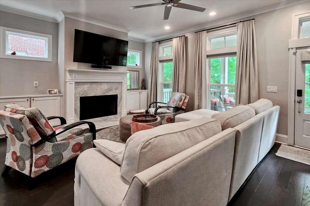 4 bedroom, 4 bathroom, 2,500 sq ft single family residence for sale at 623 Brennan Drive, Decatur, GA 30033 — photo 5