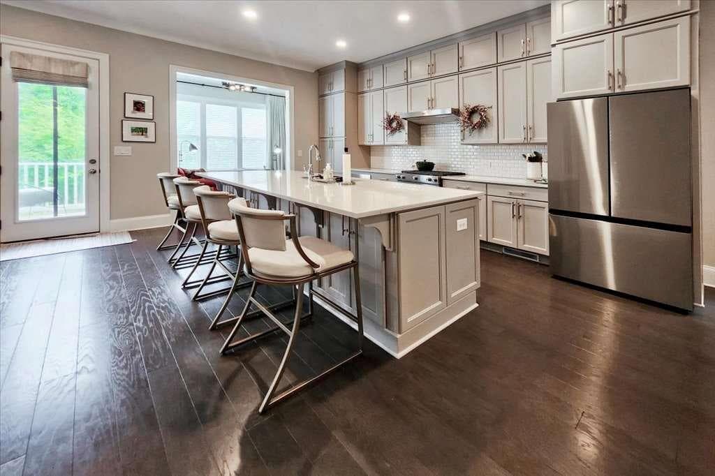 4 bedroom, 4 bathroom, 2,500 sq ft single family residence for sale at 623 Brennan Drive, Decatur, GA 30033 — photo 10