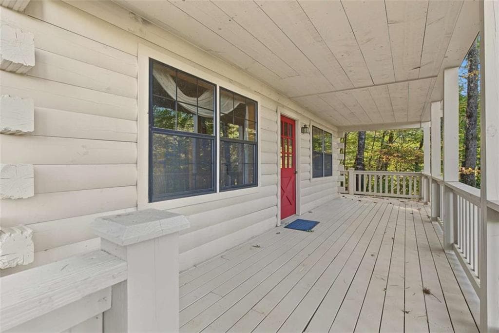 2 bedroom, 1 bathroom, 1,350 sq ft single family residence for sale at 237 Little Rock Creek Court Court, Cherry Log, GA 30522 — photo 4