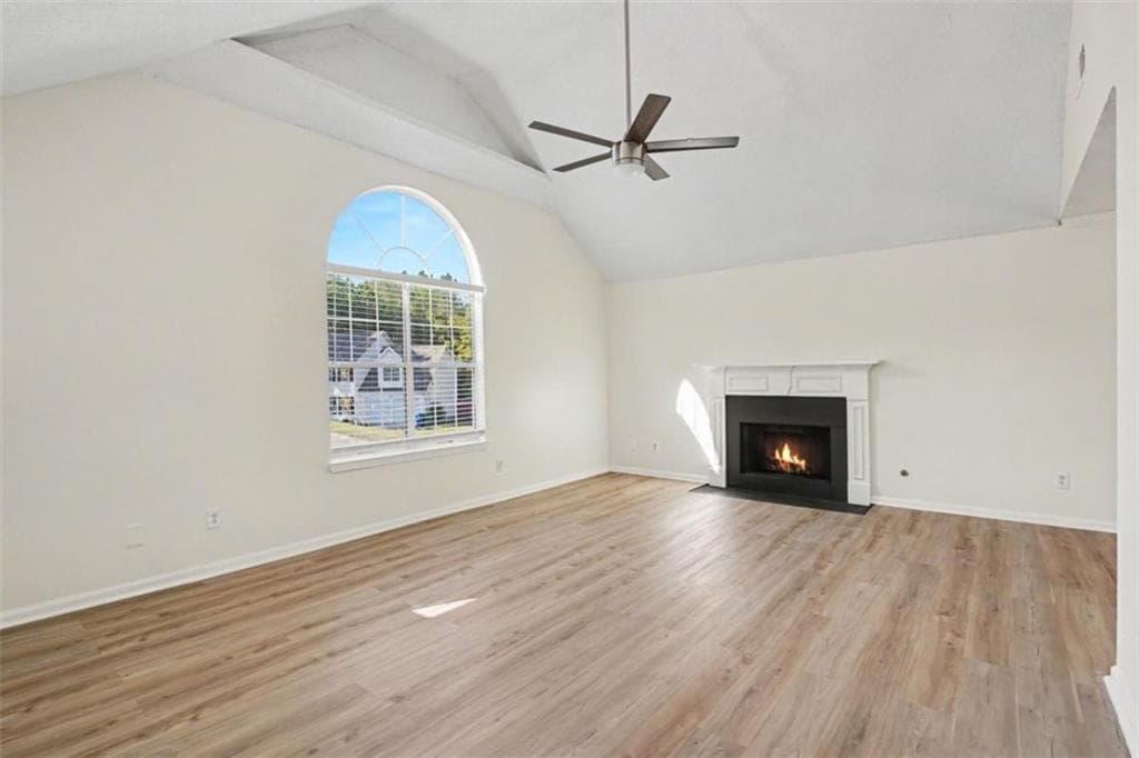 3 bedroom, 2 bathroom, 1,192 sq ft single family residence for sale at 3868 English Valley Drive, Ellenwood, GA 30294 — photo 5