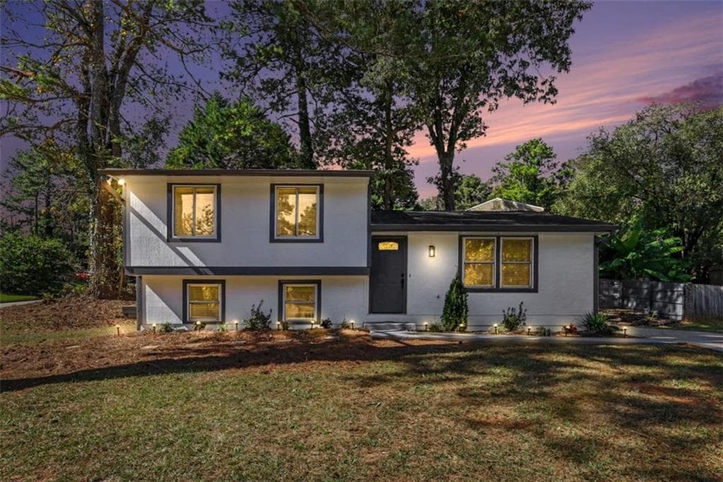 5 bedroom, 3 bathroom, 1,620 sq ft single family residence for sale at 2615 Old South Drive, Jonesboro, GA 30236