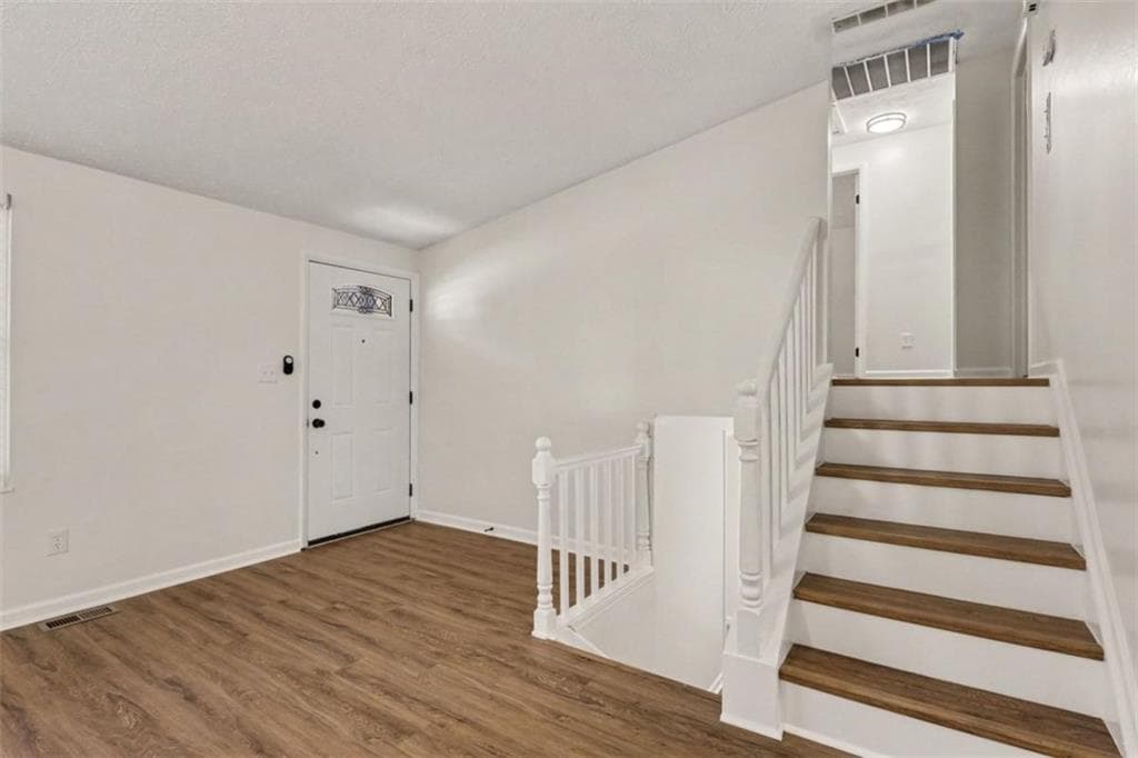 5 bedroom, 3 bathroom, 1,620 sq ft single family residence for sale at 2615 Old South Drive, Jonesboro, GA 30236 — photo 7