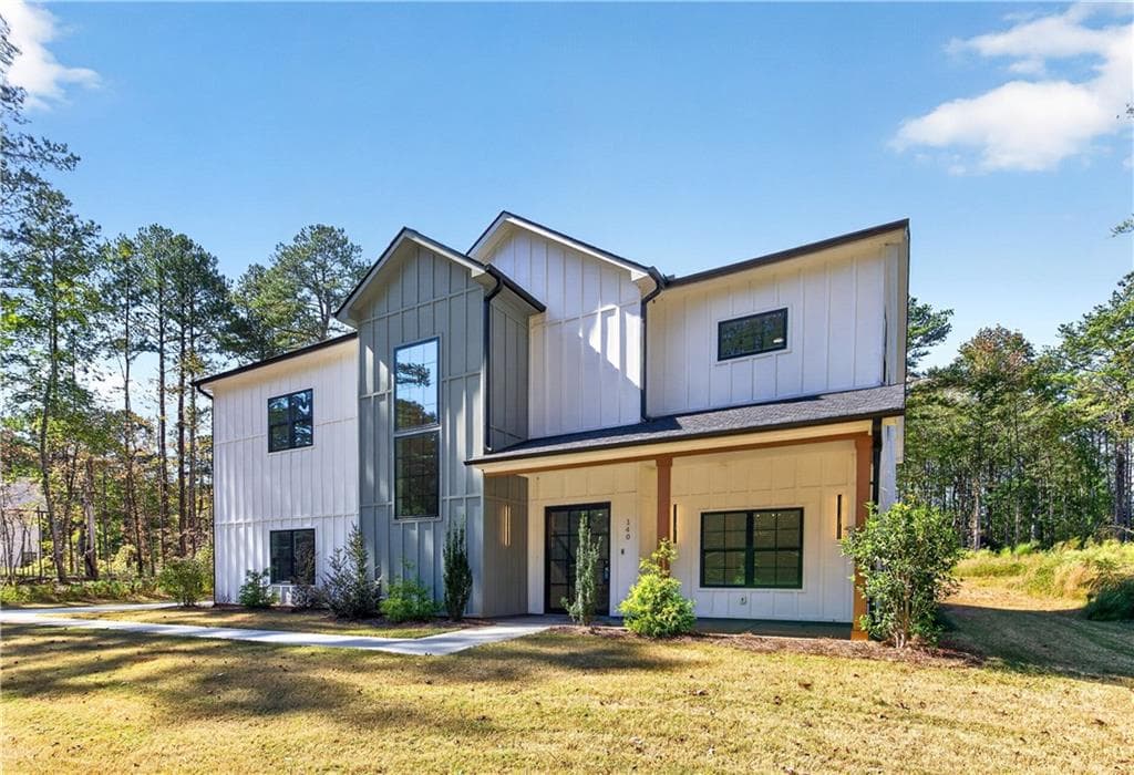 7 bedroom, 9 bathroom, 6,625 sq ft single family residence for sale at 140 Wesley Place, Fayetteville, GA 30214 — photo 2