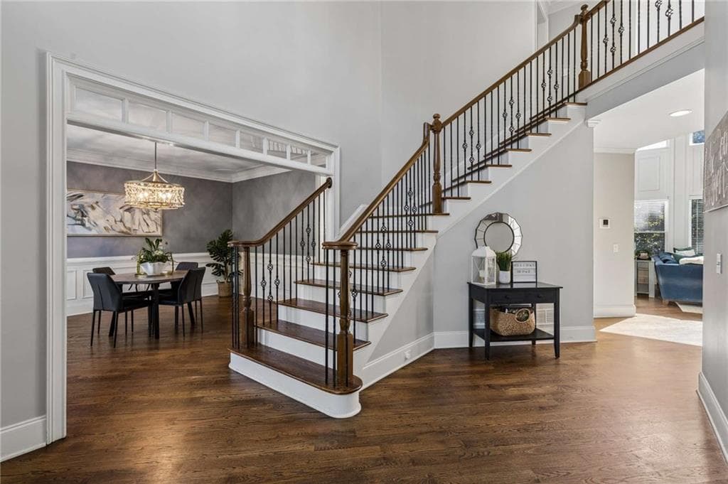 5 bedroom, 5 bathroom, 5,313 sq ft single family residence for sale at 2714 Rustling Pines Court, Marietta, GA 30062 — photo 2