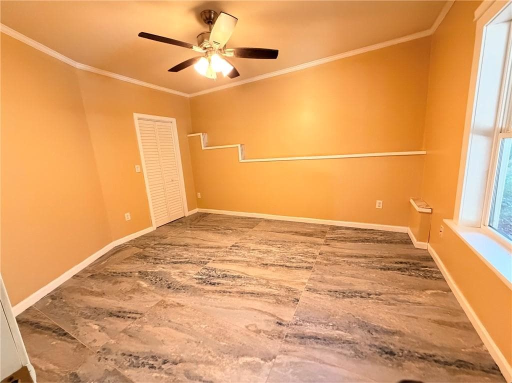 3 bedroom, 1 bathroom, 3,762 sq ft single family residence for rent at 107 Paxton Lane, Jefferson, GA 30549 for $1,950 a month — photo 4