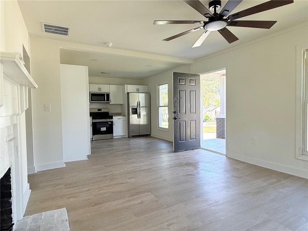 3 bedroom, 2 bathroom, 944 sq ft single family residence for sale at 110 Elizabeth Street, Griffin, GA 30223 — photo 7