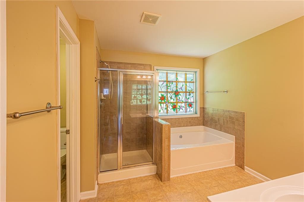 3 bedroom, 2 bathroom, 2,074 sq ft single family residence for rent at 67 Nashport Lane, Dawsonville, GA 30534 for $2,100 a month — photo 10