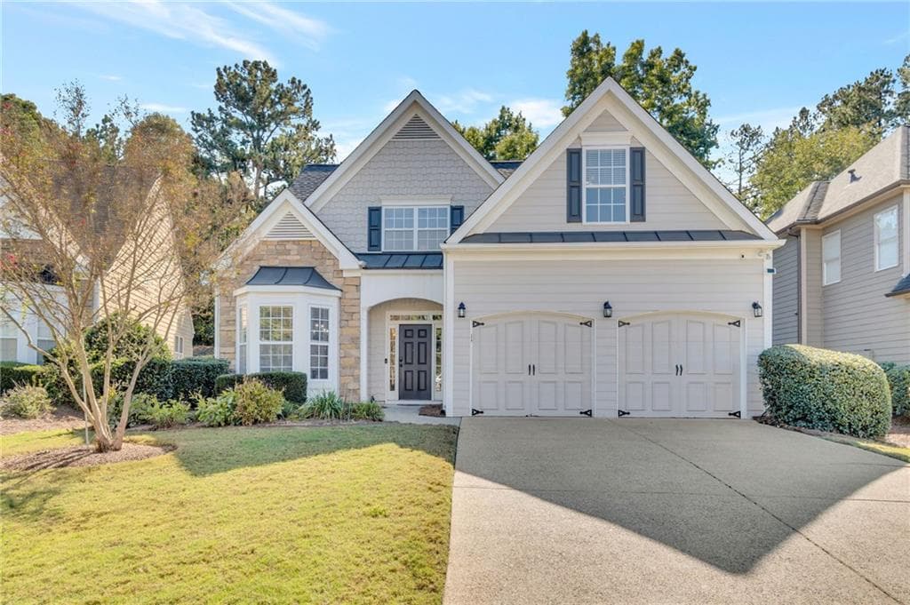 4 bedroom, 3 bathroom, 2,509 sq ft single family residence for sale at 3235 The Commons Drive, Cumming, GA 30041