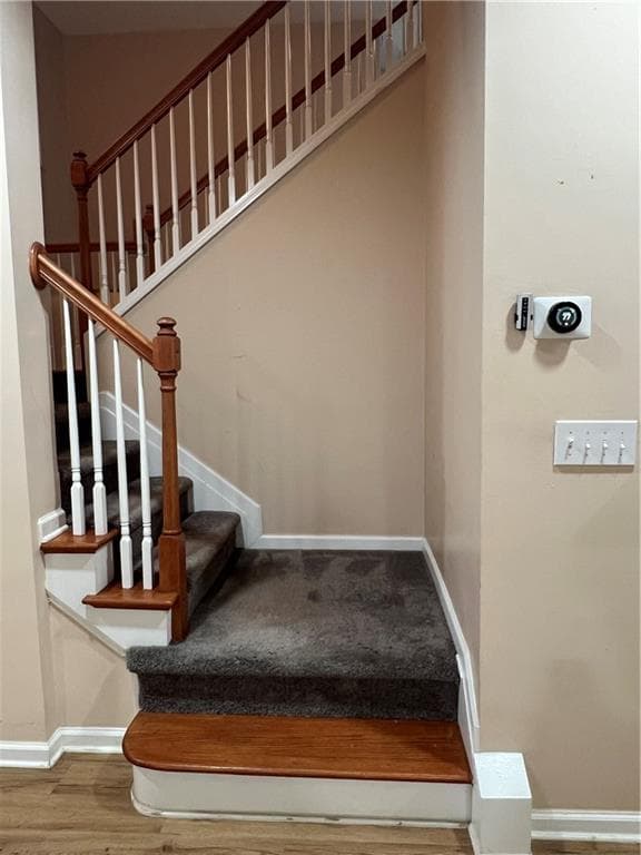 3 bedroom, 4 bathroom, 2,567 sq ft single family residence for rent at 3380 Archgate Ct, Alpharetta, GA 30004 for $3,200 a month — photo 4