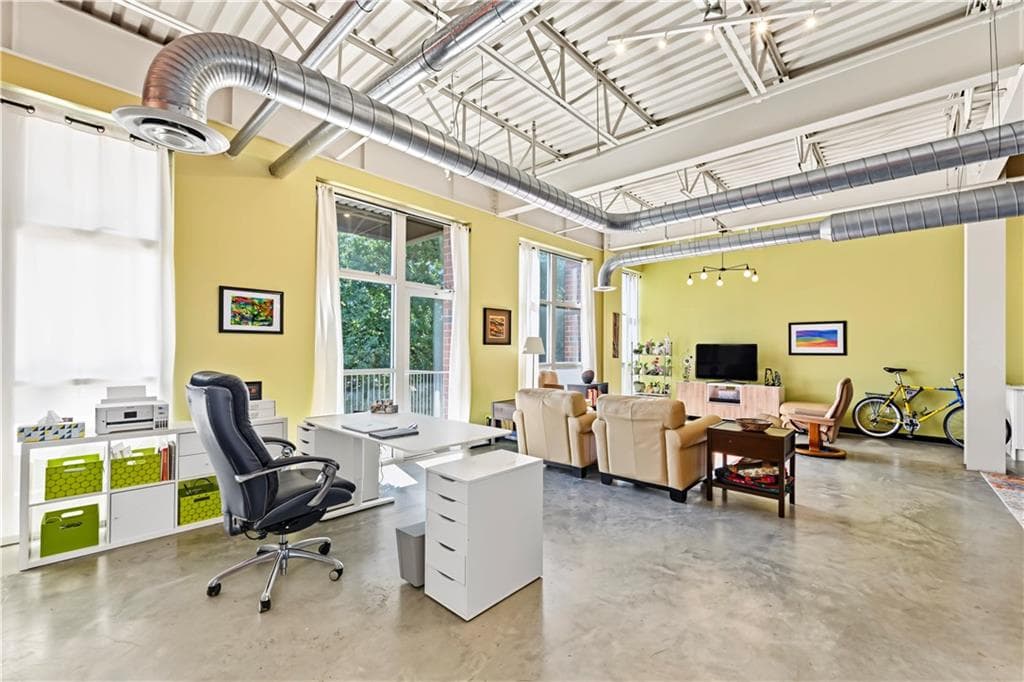 2 bedroom, 2 bathroom, 1,496 sq ft condominium for sale at 5200 Peachtree Road 3313, Atlanta, GA 30341 — photo 8