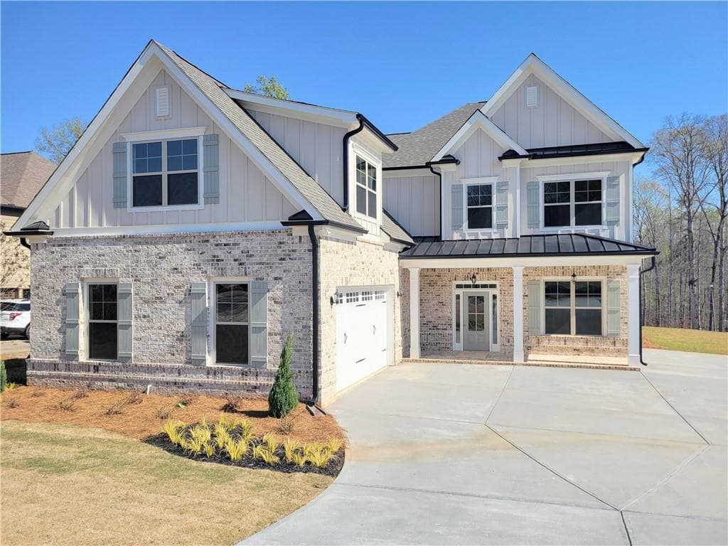 6 bedroom, 4 bathroom, 3,854 sq ft single family residence for sale at 1960 Duncans Mill Lane, Jefferson, GA 30549