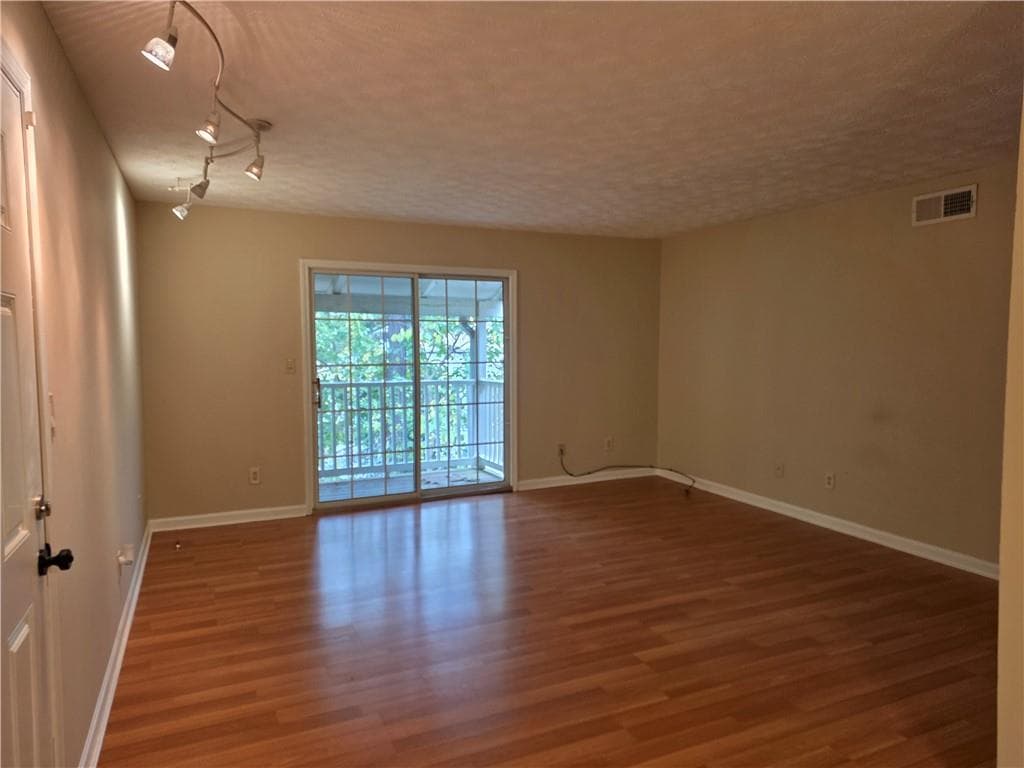 2 bedroom, 1 bathroom, 980 sq ft condominium for rent at 3120 Seven Pines Court 11, Atlanta, GA 30339 for $1,800 a month — photo 2