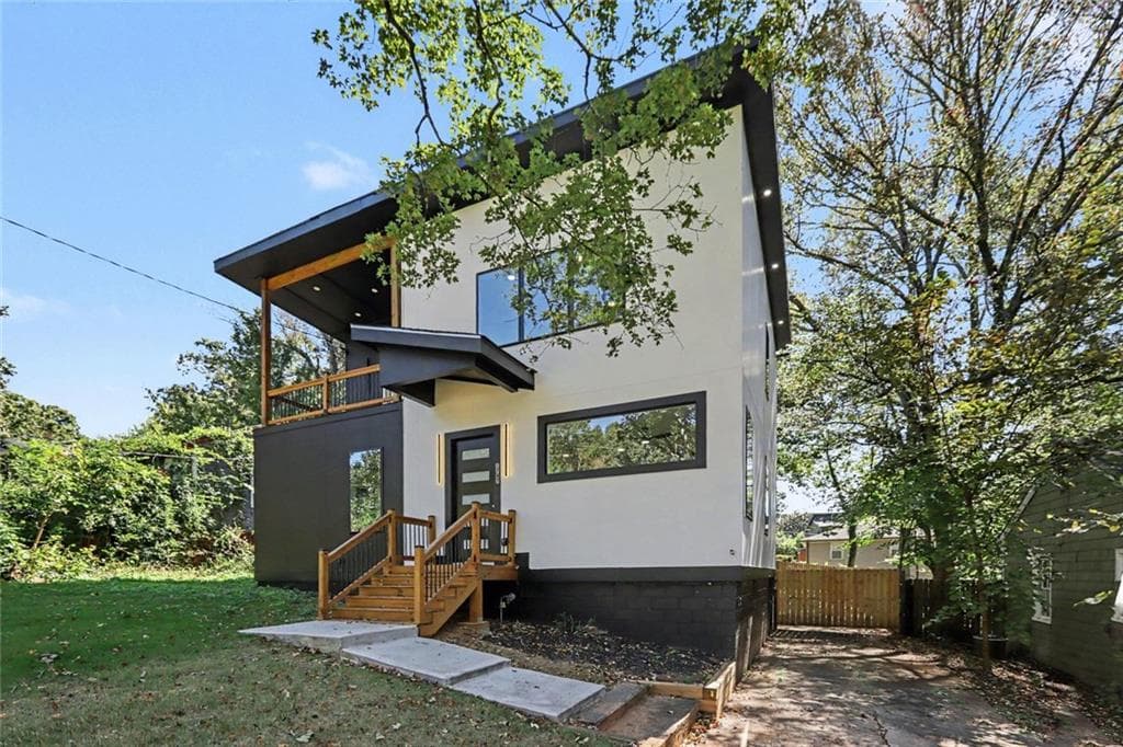 4 bedroom, 3 bathroom, 2,655 sq ft single family residence for sale at 1787 Pennington Place, Atlanta, GA 30316 — photo 4