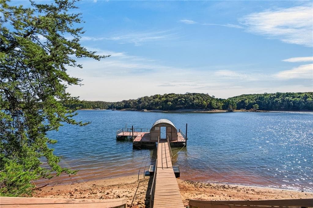4 bedroom, 3 bathroom, 4,658 sq ft single family residence for sale at 4348 Cherokee Trail, Gainesville, GA 30504 — photo 3