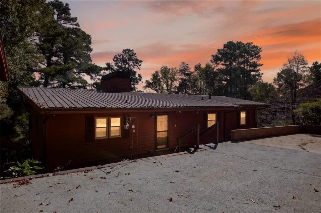 4 bedroom, 3 bathroom, 4,658 sq ft single family residence for sale at 4348 Cherokee Trail, Gainesville, GA 30504 — photo 4