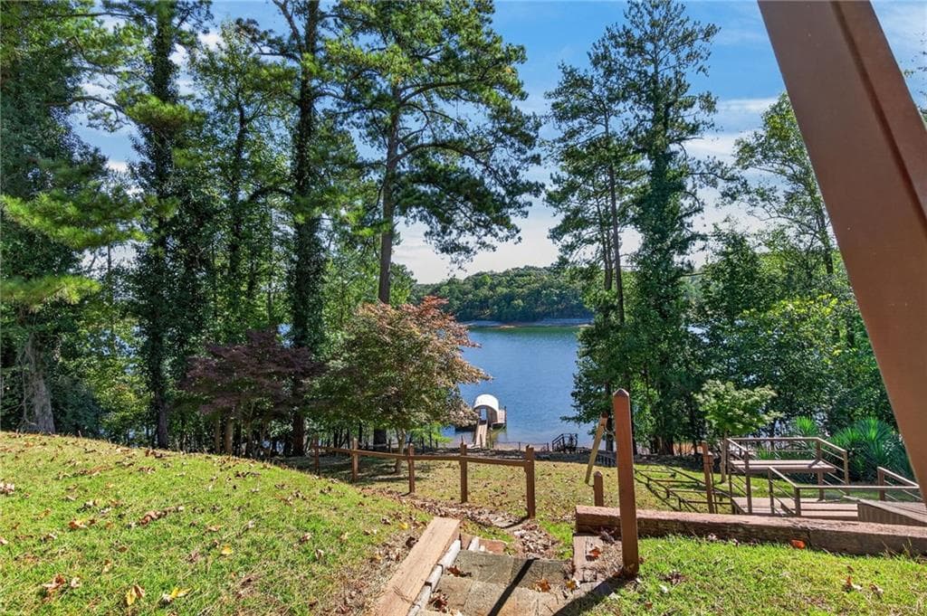 4 bedroom, 3 bathroom, 4,658 sq ft single family residence for sale at 4348 Cherokee Trail, Gainesville, GA 30504 — photo 6