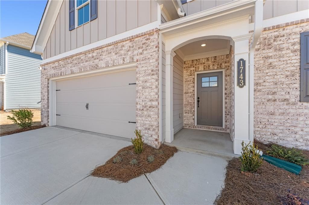 5 bedroom, 3 bathroom, 2,502 sq ft single family residence for sale at 4214 Karenwood Circle, Powder Springs, GA 30127 — photo 8