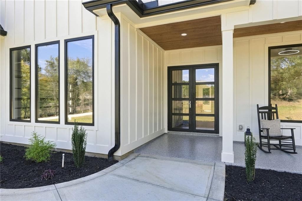 3 bedroom, 3 bathroom, 3,039 sq ft single family residence for sale at 2466 Meredith Drive, Loganville, GA 30052 — photo 10