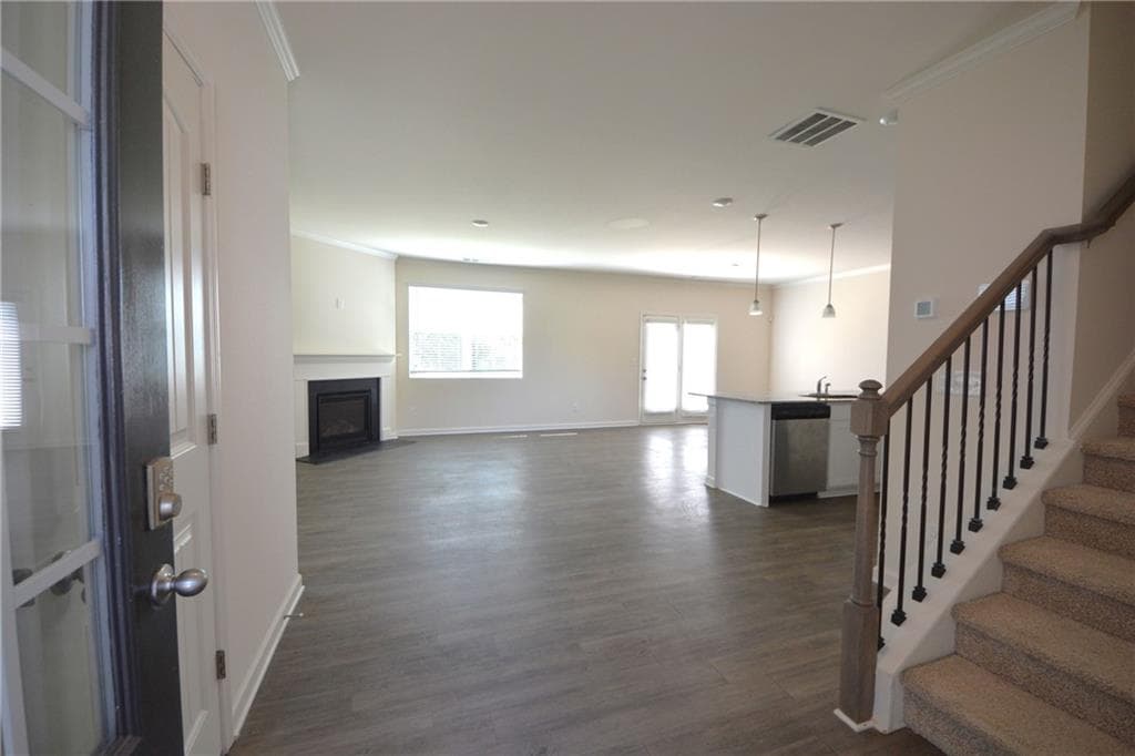 4 bedroom, 3 bathroom, 2,192 sq ft single family residence for rent at 5740 Screech Owl Drive, Flowery Branch, GA 30542 for $2,200 a month — photo 6