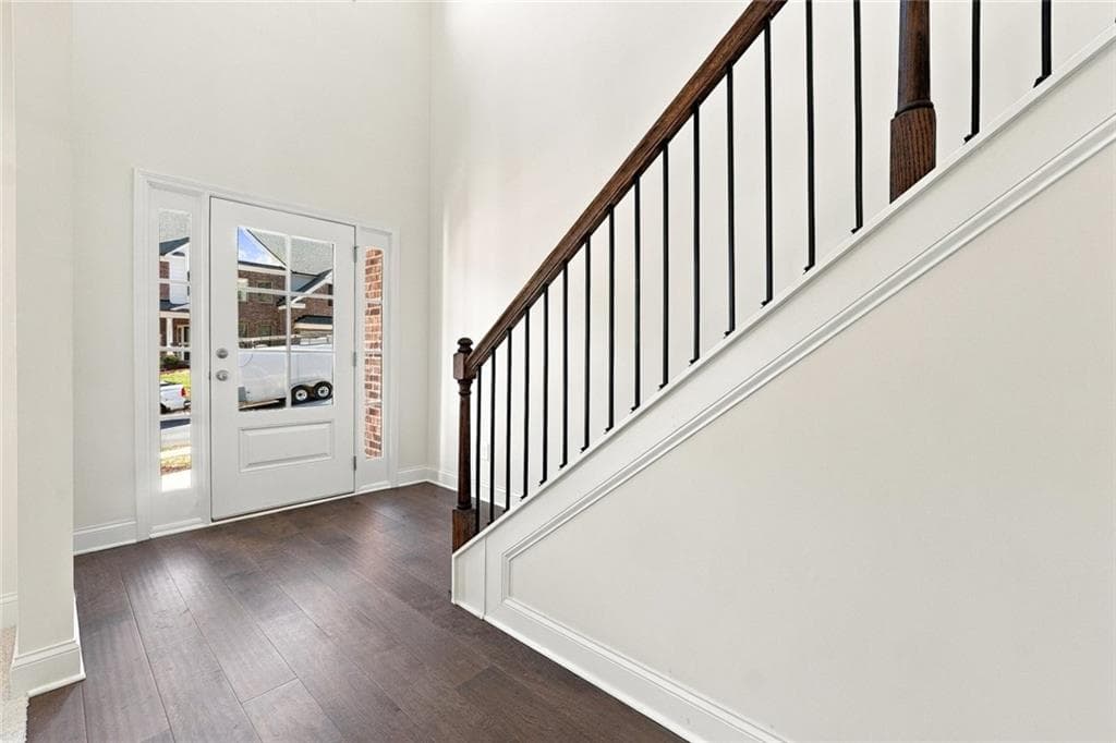 5 bedroom, 3 bathroom, 2,800 sq ft single family residence for rent at 5936 Creek Indian Drive, Sugar Hill, GA 30518 for $3,500 a month — photo 5