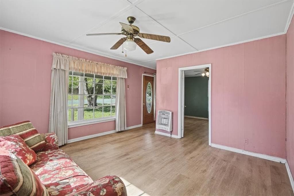 2 bedroom, 1 bathroom, 1,036 sq ft single family residence for sale at 710 Jones Avenue, Rockmart, GA 30153 — photo 8