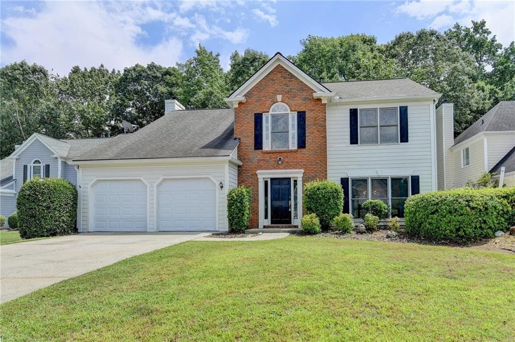 4 bedroom, 3 bathroom, 2,104 sq ft single family residence for rent at 10795 Glenbarr Drive, Johns Creek, GA 30097 for $3,180 a month — photo 4