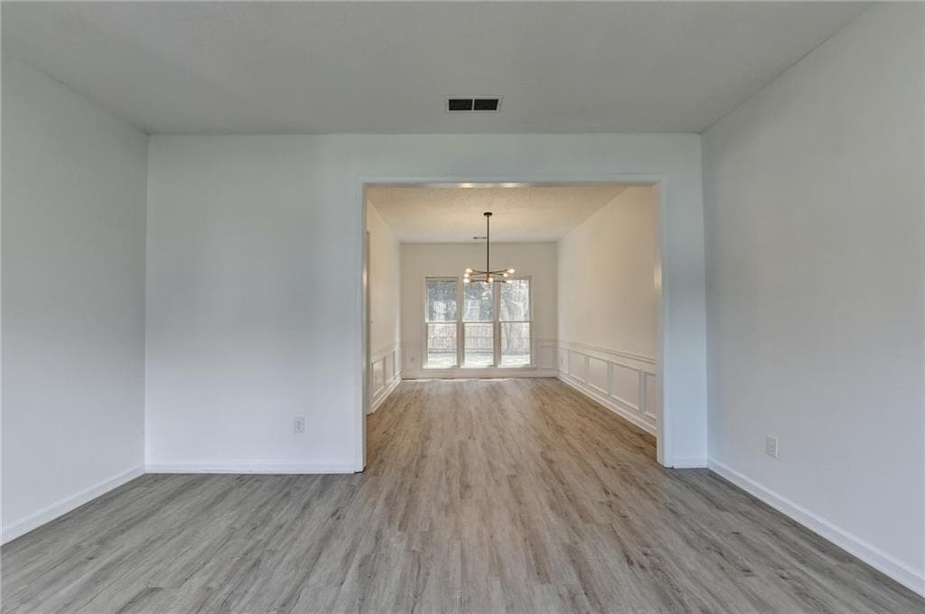 4 bedroom, 3 bathroom, 2,104 sq ft single family residence for rent at 10795 Glenbarr Drive, Johns Creek, GA 30097 for $3,180 a month — photo 10