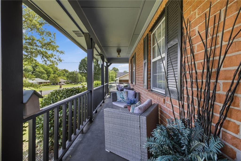 3 bedroom, 2 bathroom single family residence for sale at 19 Frances Drive, Rome, GA 30165 — photo 2