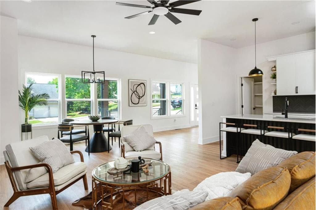 4 bedroom, 4 bathroom, 6,202 sq ft single family residence for sale at 535 Michael Circle, Monroe, GA 30655 — photo 7