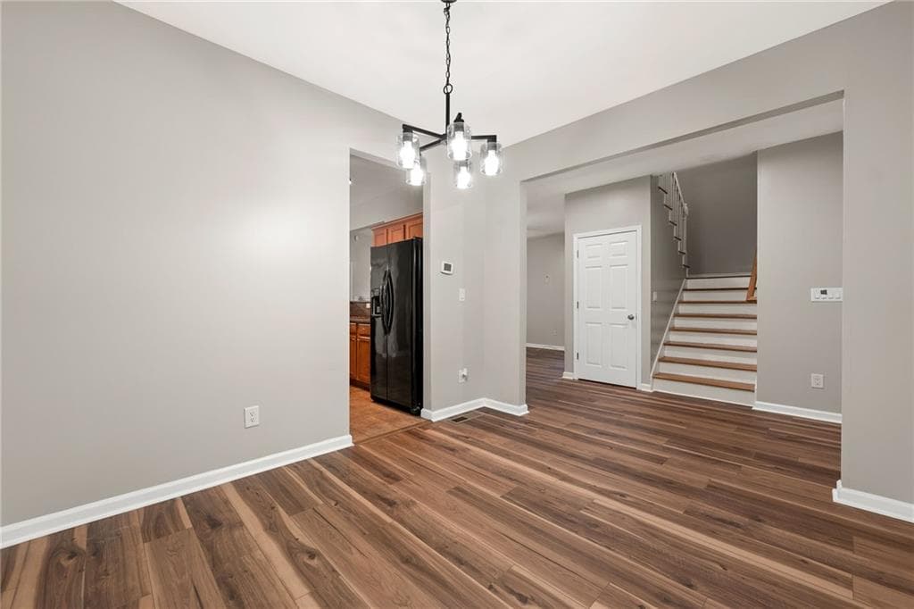 5 bedroom, 3 bathroom, 2,600 sq ft single family residence for sale at 506 Waterford Road, Atlanta, GA 30318 — photo 9