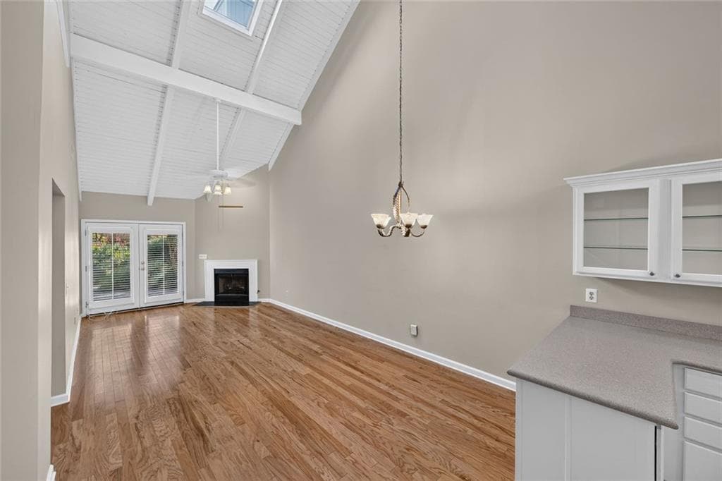 2 bedroom, 2 bathroom, 1,072 sq ft townhouse for sale at 1411 N Druid Hills Road, Brookhaven, GA 30319 — photo 4