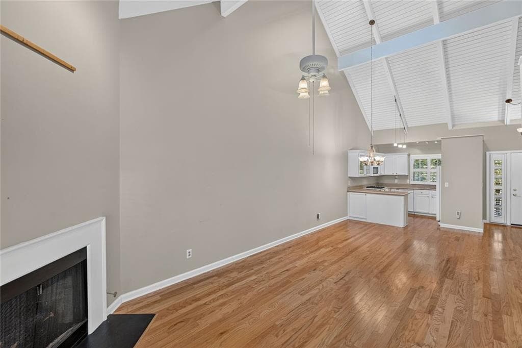 2 bedroom, 2 bathroom, 1,072 sq ft townhouse for sale at 1411 N Druid Hills Road, Brookhaven, GA 30319 — photo 9