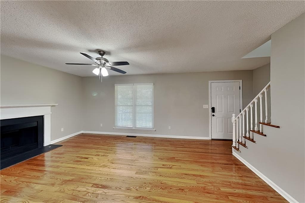 3 bedroom, 3 bathroom, 1,612 sq ft single family residence for rent at 4150 Sterling Pointe Drive, Douglasville, GA 30135 for $2,025 a month — photo 2