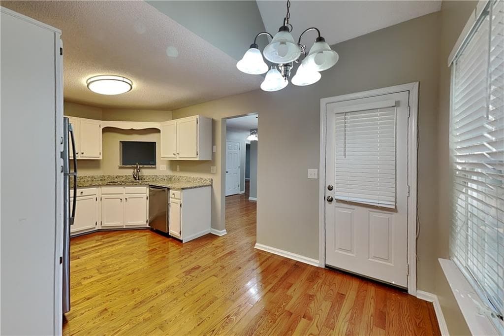 3 bedroom, 3 bathroom, 1,612 sq ft single family residence for rent at 4150 Sterling Pointe Drive, Douglasville, GA 30135 for $2,025 a month — photo 5
