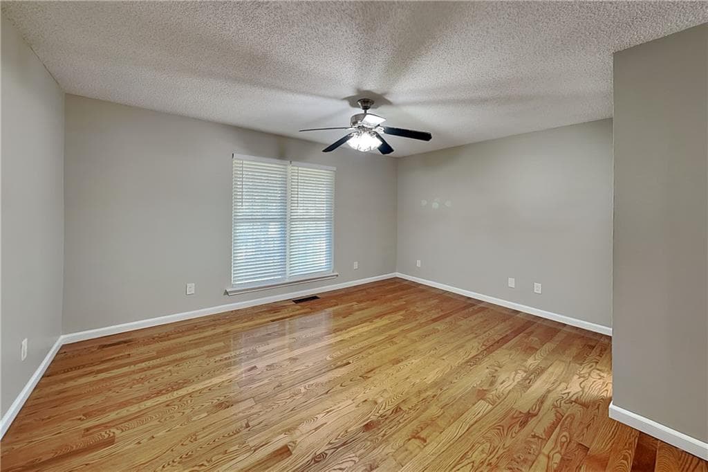 3 bedroom, 3 bathroom, 1,612 sq ft single family residence for rent at 4150 Sterling Pointe Drive, Douglasville, GA 30135 for $2,025 a month — photo 9
